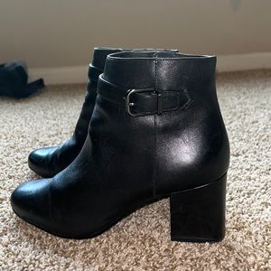 Via Spiga leather black boots fall ankle boots size 9.5